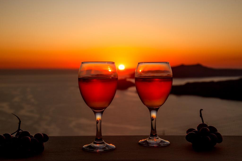 Santa Rinoula Suites Sea Sunset Views Adults Only Megalochori  Exterior foto