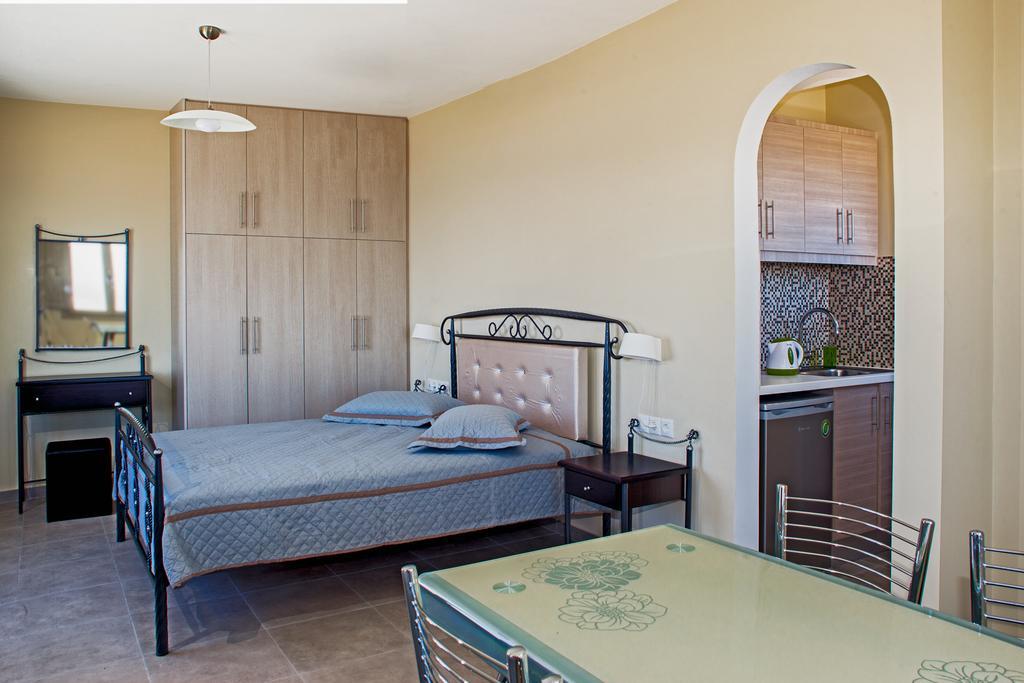 Santa Rinoula Suites Sea Sunset Views Adults Only Megalochori  Exterior foto